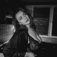 LinaBailey webcam model