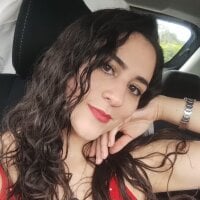 emiilyparker_'s Offline Chat Room