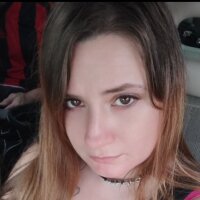 SexiLexi1325's Offline Chat Room