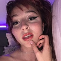 dafnne_n model avatar
