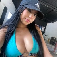 zoelovedoll