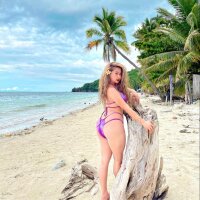 Alexa_Fields