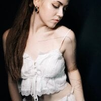 amilie_white