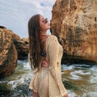 EmmaMilli_