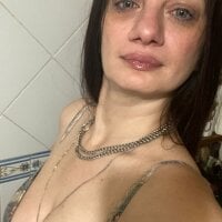 MargotKajiraLive Webcam