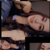 MiskyAkbar Stripchat