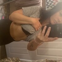 MotherOfDragons19's Webcam Show