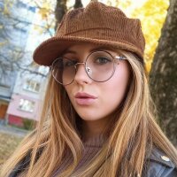 Stephany_Natien Offline chat-huone