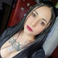 Kristal_R webcam