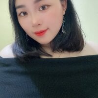 Zizi_ly webcam