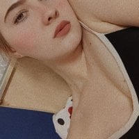 leila_sher's Offline Chat Room