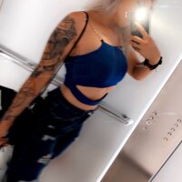 Lillyyy_1 Cam Model Profile | Stripchat