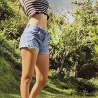 dirty_skinny_lady's Offline Chat Room