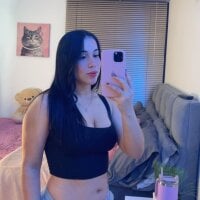 Gigi-bom model avatar