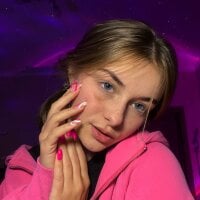 GeralynChiszar webcam model