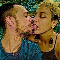 alicedelight23's Offline Chat Room