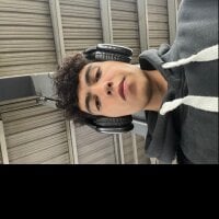 yako_0p's Avatar Pic
