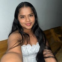 vittoriaandersen's Offline Chat Room