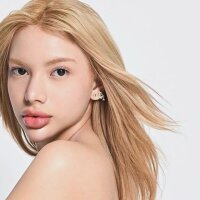 Melinablu webcam model