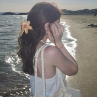 Lee-Young66 webcam model