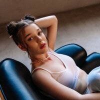 Gina_Blooms