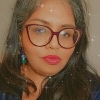 ห้องแชทออฟไลน์ของ RealJuicyMama