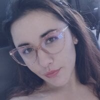 taylor_desire webcam model