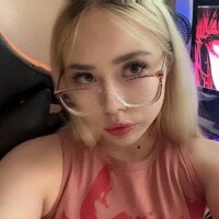 Neon_mary webcam
