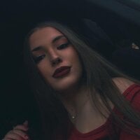MeganFoxxi webcam model