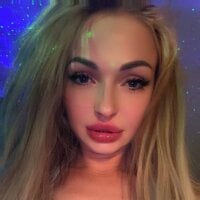 Lola_Bombita webcam model