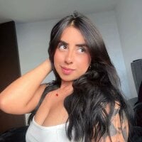lali25_ webcam model