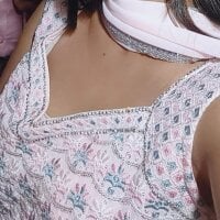 Hotty-Sneeha webcam model
