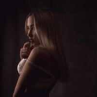 ElviraRain Offline chatroom