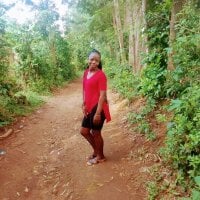 ebonyemelda's Offline Chat Room