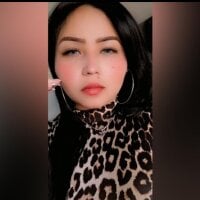 _onlysalome's Offline Chat Room