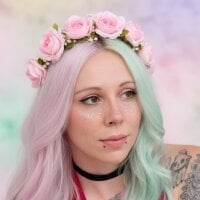 sarah_sky_official webcam model