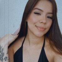 dulceeee_mariiaa webcam model