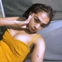 Sweet_carzaaXX webcam