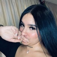 Alaya27's Offline Chat Room