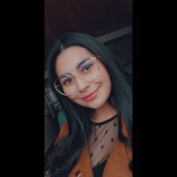 cami_gp's Offline Chat Room