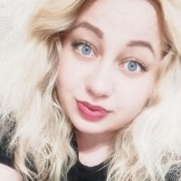 naysGerlKet webcam model