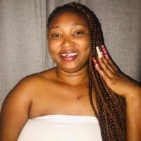 extrabigtitties' Offline Chat Room