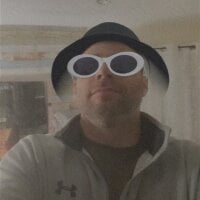 LayingCocktail's Avatar Pic
