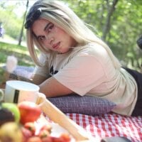 Lady_Evelynn webcam
