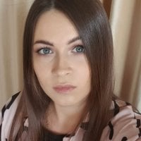 AdrianaMur's Offline Chat Room