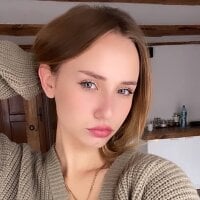 Hello_Hellen webcam