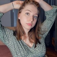 LindaTurnerr's Offline Chat Room