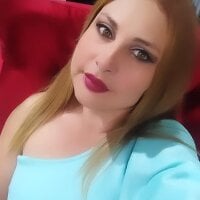 Madelyn-Foster Chat Room offline