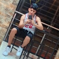 Sweet_kevin1 webcam model