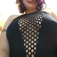 alexxx_andra97's Offline Chat Room